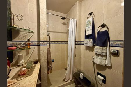 Apartamento para alugar com 140m², 3 quartos e 1 vagaBanheiro Suíte