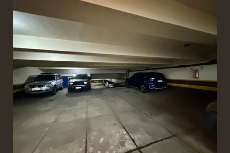 Apartamento para alugar com 140m², 3 quartos e 1 vagaGaragem