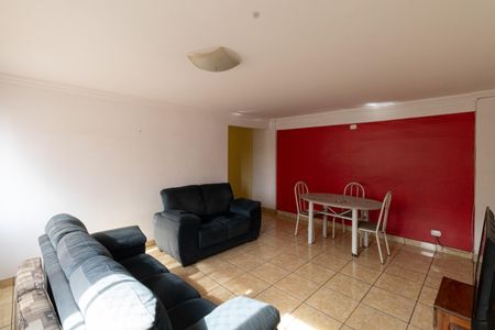 Apartamento à venda com 83m², 2 quartos e 1 vaga Apartamento à venda com 83m², 2 quartos e 1 vagaSala