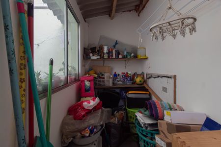 Casa à venda com 121m², 4 quartos e 2 vagas Casa à venda com 121m², 4 quartos e 2 vagasÁrea de Serviço