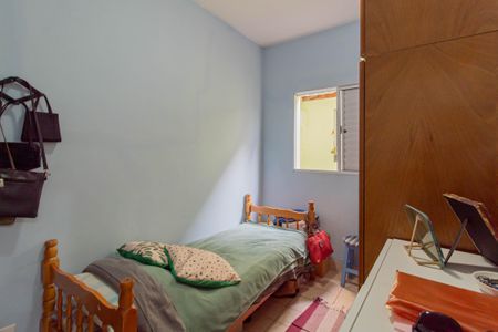 Casa à venda com 121m², 4 quartos e 2 vagas Casa à venda com 121m², 4 quartos e 2 vagasQuarto 2