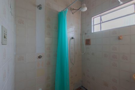 Casa à venda com 121m², 4 quartos e 2 vagas Casa à venda com 121m², 4 quartos e 2 vagasBanheiro 2