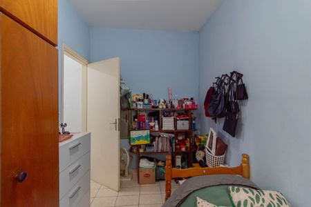 Casa à venda com 121m², 4 quartos e 2 vagas Casa à venda com 121m², 4 quartos e 2 vagasQuarto 2