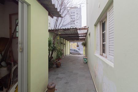 Casa à venda com 121m², 4 quartos e 2 vagas Casa à venda com 121m², 4 quartos e 2 vagasQuintal