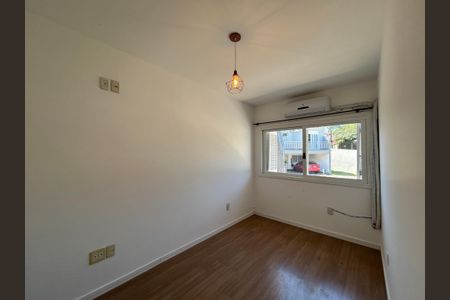 Casa de condomínio à venda com 144m², 3 quartos e 2 vagasQuarto