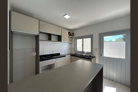 Casa de condomínio à venda com 144m², 3 quartos e 2 vagasCozinha