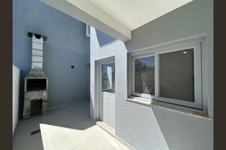 Casa de condomínio à venda com 144m², 3 quartos e 2 vagasChurrasqueira