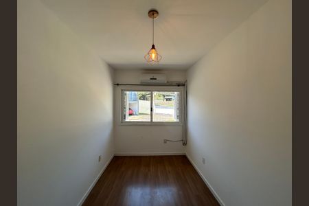 Casa de condomínio à venda com 144m², 3 quartos e 2 vagasQuarto