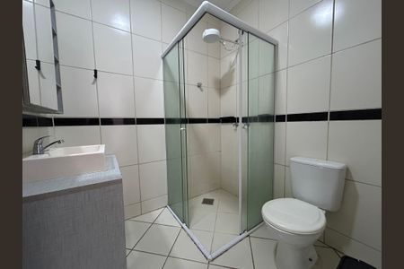 Casa de condomínio à venda com 144m², 3 quartos e 2 vagasBanheiro 2