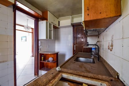 Apartamento à venda com 56m², 2 quartos e 1 vaga Apartamento à venda com 56m², 2 quartos e 1 vagaCozinha