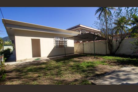 Casa para alugar com 100m², 3 quartos e 1 vagaQuintal