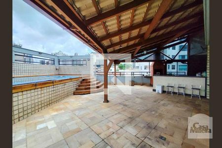 Apartamento à venda com 300m², 3 quartos e 3 vagasCobertura