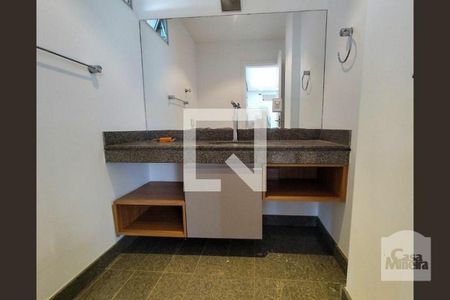 Apartamento à venda com 300m², 3 quartos e 3 vagasBanheiro