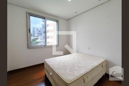 Apartamento à venda com 300m², 3 quartos e 3 vagasQuarto