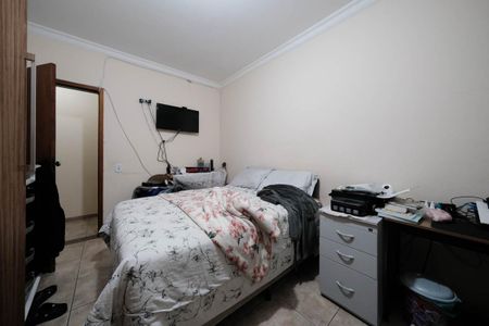 Casa à venda com 350m², 5 quartos e 2 vagasQuarto 2