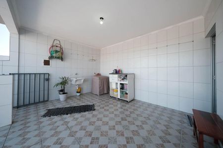 Casa à venda com 350m², 5 quartos e 2 vagasÁrea de Serviço