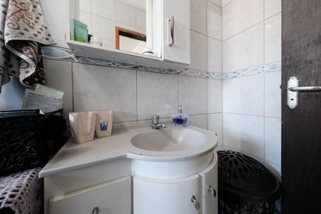 Casa à venda com 350m², 5 quartos e 2 vagasBanheiro da Suíte