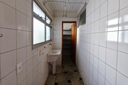 Apartamento para alugar com 102m², 3 quartos e 1 vagaÁrea de Serviço