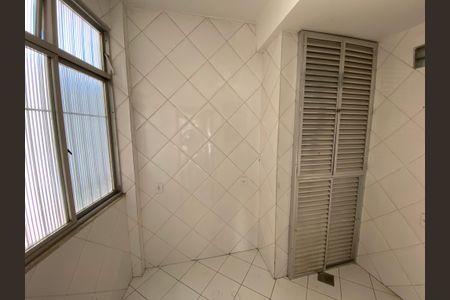 Apartamento à venda com 83m², 2 quartos e 1 vagaÁrea de Serviço