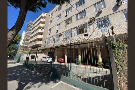 Apartamento à venda com 83m², 2 quartos e 1 vagaFachada