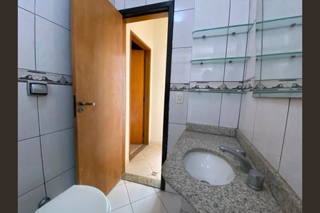 Apartamento à venda com 83m², 2 quartos e 1 vagaBanheiro