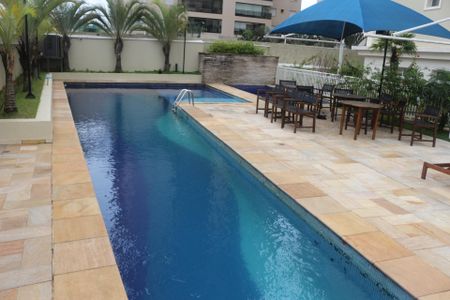 Apartamento à venda com 65m², 2 quartos e 1 vagaÁrea comum - Piscina