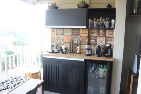 Apartamento à venda com 65m², 2 quartos e 1 vagaVaranda