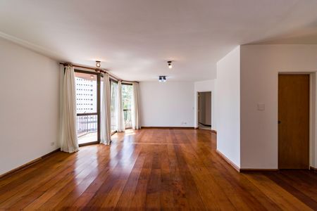 Sala de apartamento para alugar com 4 quartos, 160m² em Vila Andrade, São Paulo
