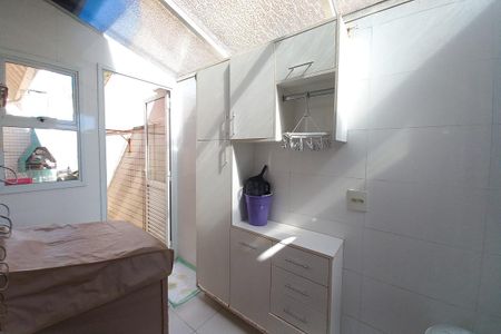 Casa à venda com 270m², 3 quartos e 3 vagasÁrea de Serviço