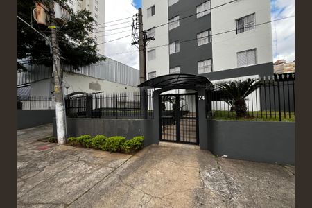 Apartamento para alugar com 64m², 3 quartos e 1 vagaFachada