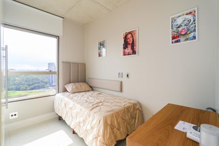 Apartamento à venda com 70m², 2 quartos e 2 vagas Apartamento à venda com 70m², 2 quartos e 2 vagasQuarto 2