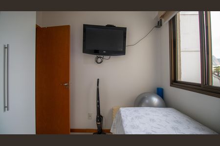 Apartamento à venda com 102m², 3 quartos e 1 vagaQuarto 2