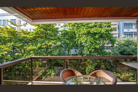  Varanda de apartamento à venda com 3 quartos, 102m² em Tijuca, Rio de Janeiro