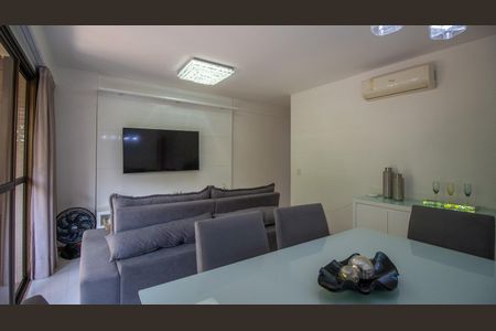 Apartamento à venda com 102m², 3 quartos e 1 vagaSala