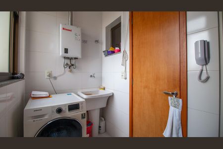 Apartamento à venda com 102m², 3 quartos e 1 vagaÁrea de Serviço