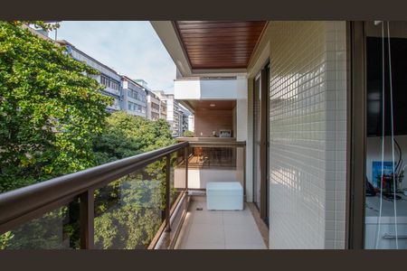 Apartamento à venda com 102m², 3 quartos e 1 vagaVaranda da Suite