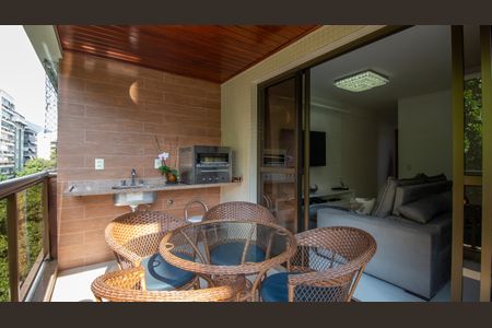  Varanda de apartamento à venda com 3 quartos, 102m² em Tijuca, Rio de Janeiro