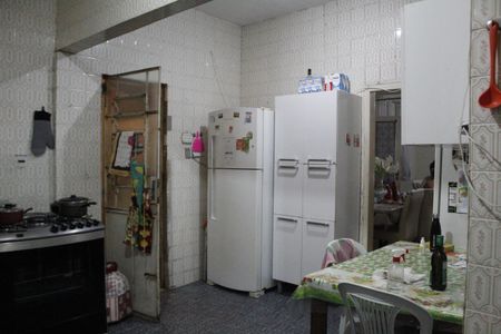 Casa para alugar com 150m², 4 quartos e 1 vagaCozinha