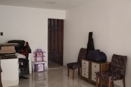 Casa para alugar com 150m², 4 quartos e 1 vagaSala 2