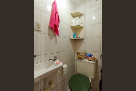 Casa de condomínio à venda com 45m², 2 quartos e 1 vagaBanheiro de Serviço