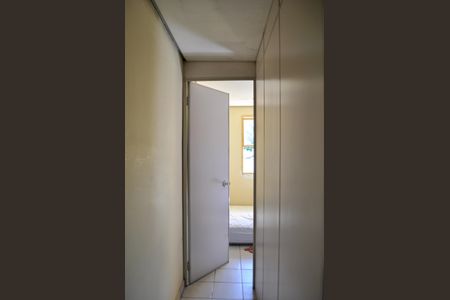 Corredor de casa de condomínio à venda com 2 quartos, 45m² em Cavalhada, Porto Alegre