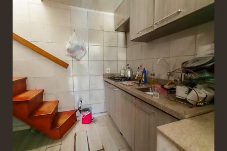 Cozinha de casa de condomínio à venda com 2 quartos, 45m² em Cavalhada, Porto Alegre