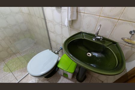 Casa para alugar com 137m², 4 quartos e 2 vagas Casa para alugar com 137m², 4 quartos e 2 vagasBanheiro da Suíte