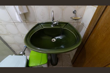 Casa para alugar com 137m², 4 quartos e 2 vagas Casa para alugar com 137m², 4 quartos e 2 vagasBanheiro da Suíte