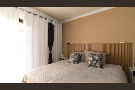 Casa para alugar com 137m², 4 quartos e 2 vagas Casa para alugar com 137m², 4 quartos e 2 vagasSuíte