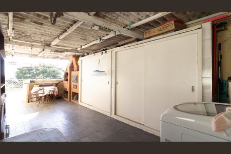 Casa para alugar com 137m², 4 quartos e 2 vagas Casa para alugar com 137m², 4 quartos e 2 vagasÁrea de Serviço