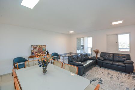 Sala de apartamento para alugar com 3 quartos, 107m² em Jardim Anhanguera, São Paulo