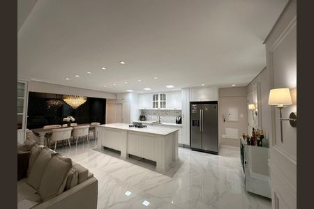 Apartamento para alugar com 110m², 2 quartos e 2 vagas