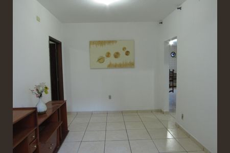 Sala de casa para alugar com 3 quartos, 280m² em Vila Osasco, Osasco