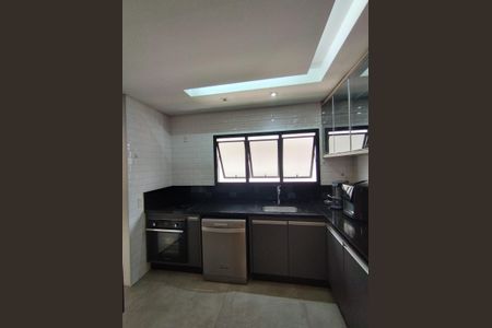 Apartamento à venda com 178m², 4 quartos e 3 vagasCozinha